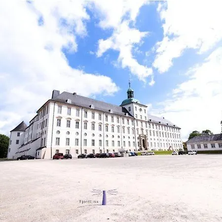 Hausboot Fjord Aries Mit Dachterrasse In Bådhotel *